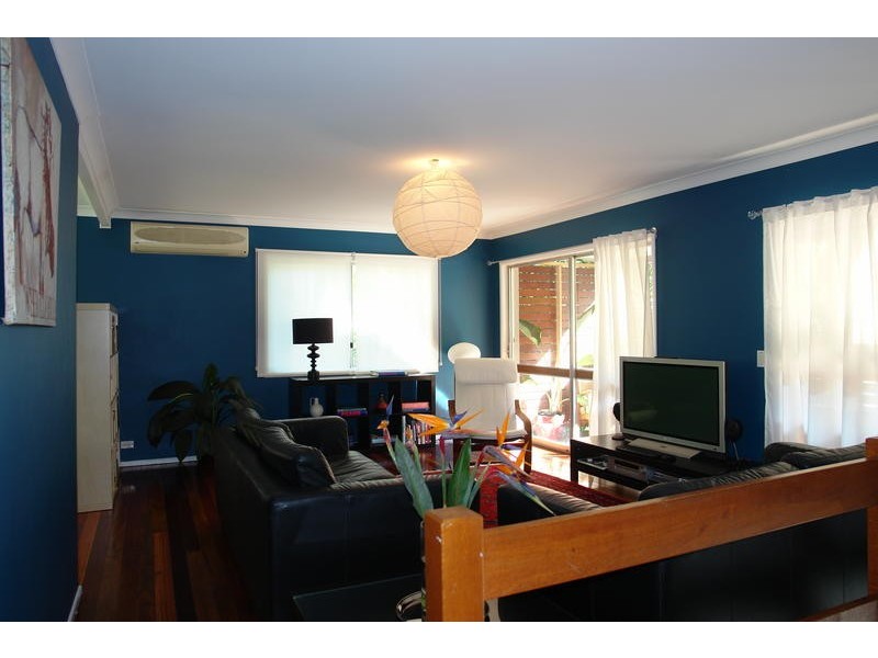 19 Leander Street, Chapel Hill QLD 4069